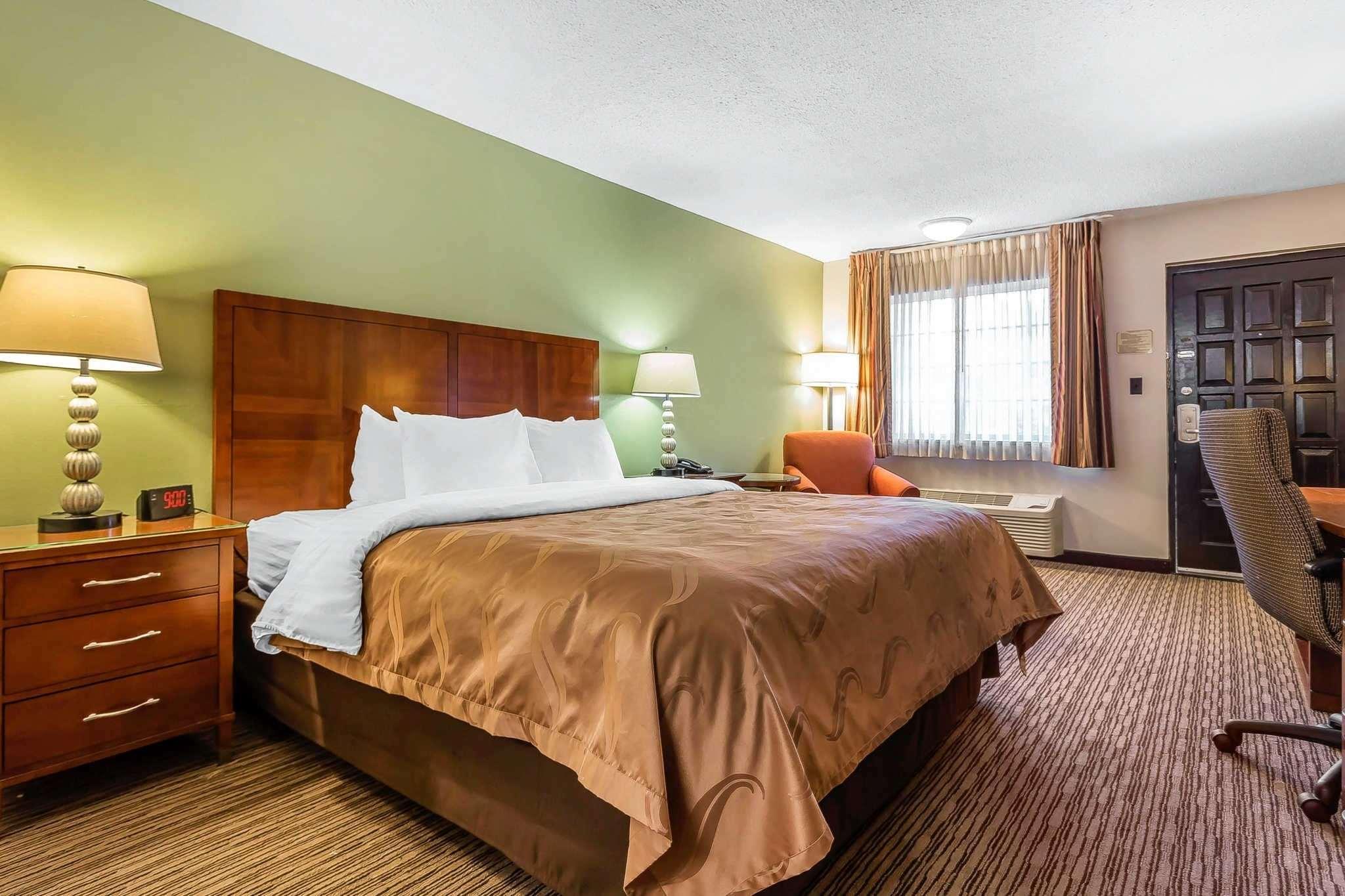 Quality Inn Forsyth Near Ga Public Safety Training Center Buitenkant foto