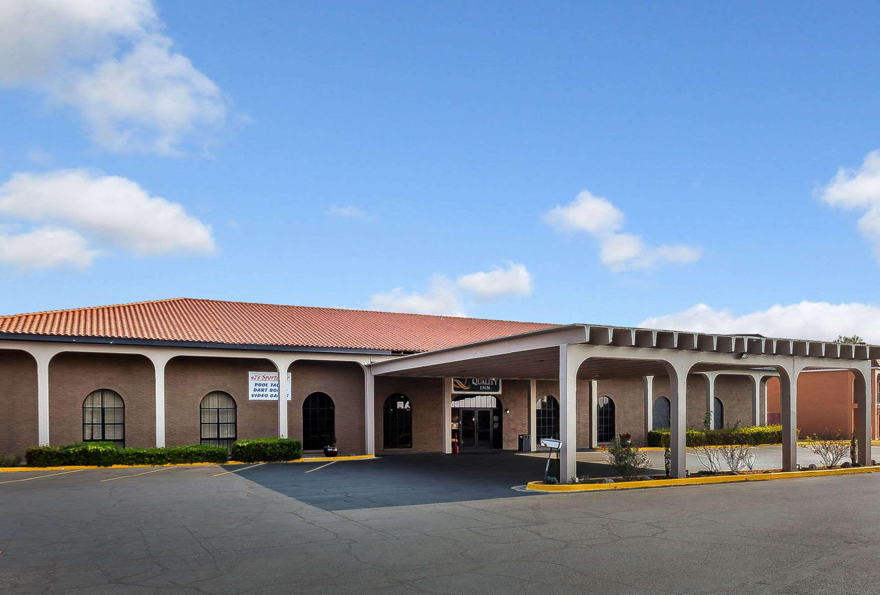 Quality Inn Forsyth Near Ga Public Safety Training Center Buitenkant foto