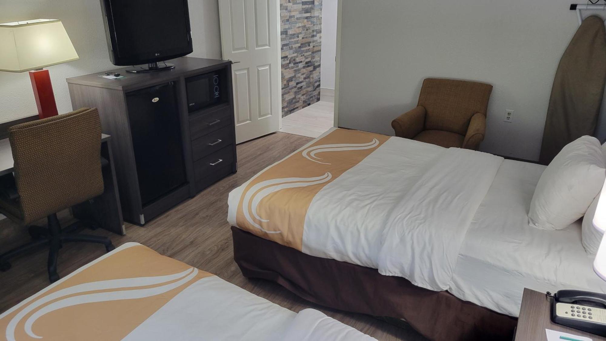 Quality Inn Forsyth Near Ga Public Safety Training Center Buitenkant foto