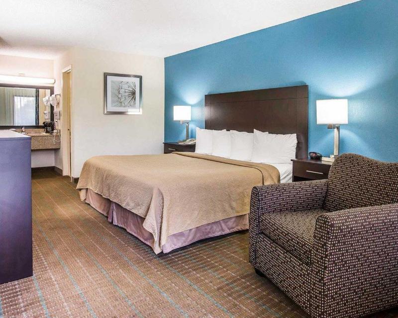 Quality Inn Forsyth Near Ga Public Safety Training Center Buitenkant foto