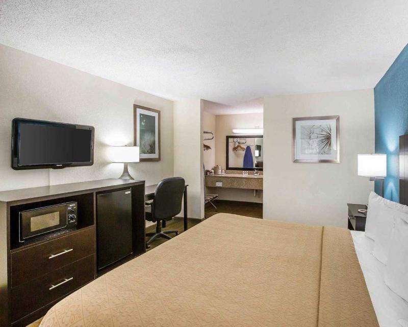 Quality Inn Forsyth Near Ga Public Safety Training Center Buitenkant foto